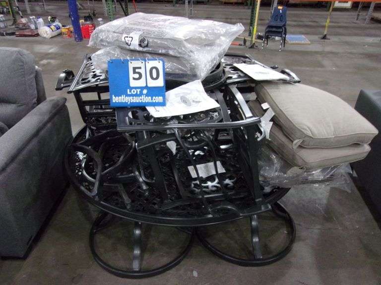 MEMBERS MARK HASTINGS 8 PIECE REGULAR DINING SET BLACK & TAN CUSHIONS