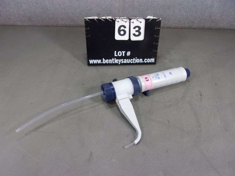 VWR LABMAX BOTTLE TOP DISPENSER 25ML Bentley & Associates, LLC
