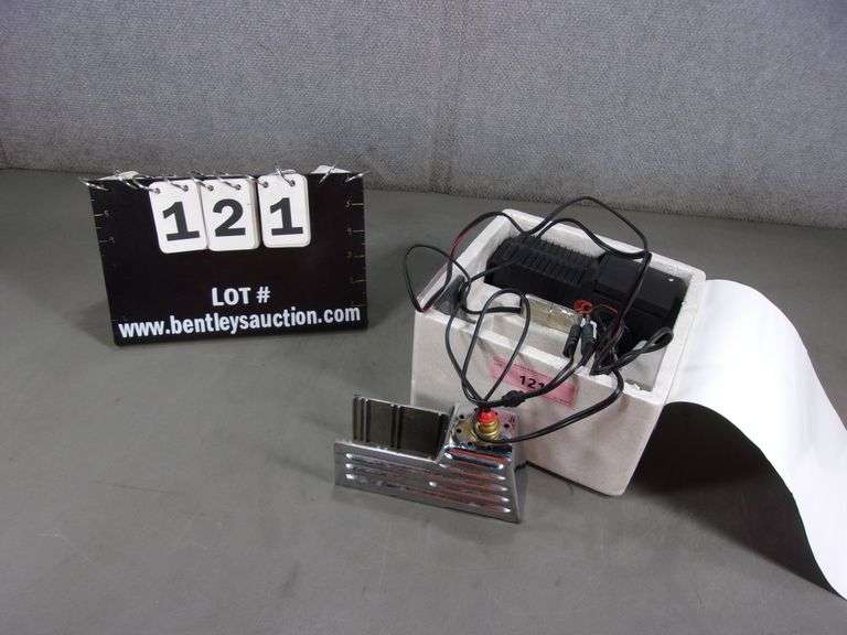 IEC "HODSON" LIGHT BOX & OPTICAL SET Bentley & Associates, LLC