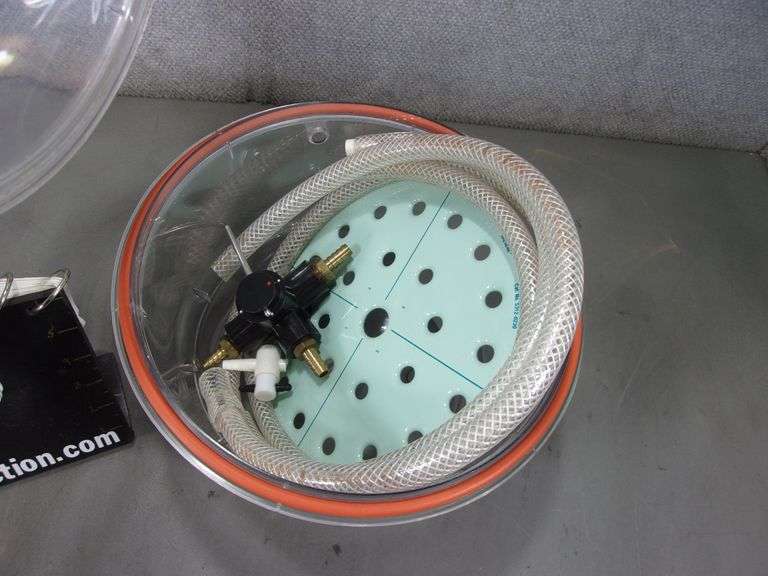 VACUUM SEALED DESICCATOR Bentley & Associates, LLC