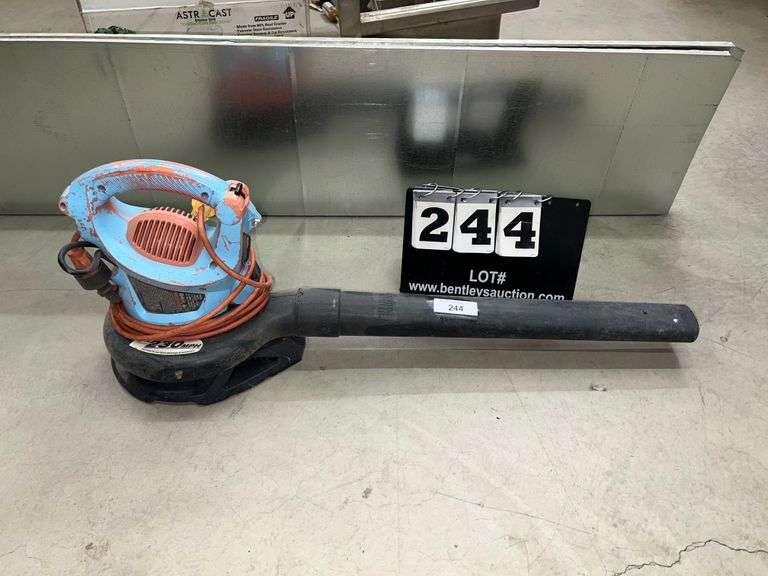 BLACK & DECKER LEAF HOG BLOWER/VAC Bentley & Associates, LLC