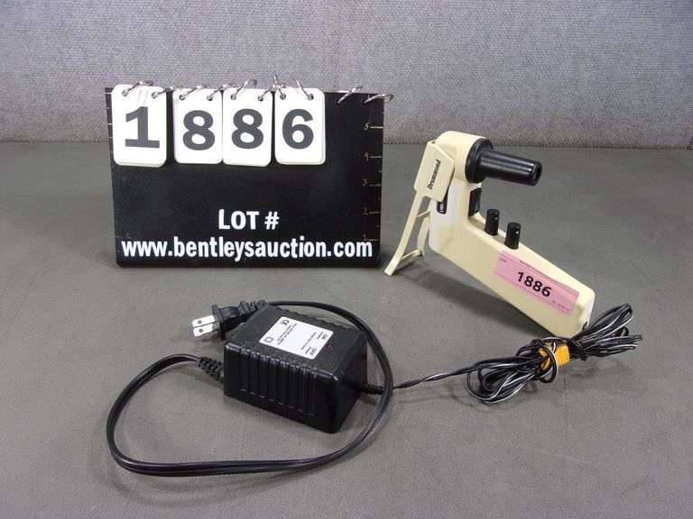 PIPETAID XP ELECTRIC PIPET CONTROLLER DRUMMED (FIRE LABEL) Bentley