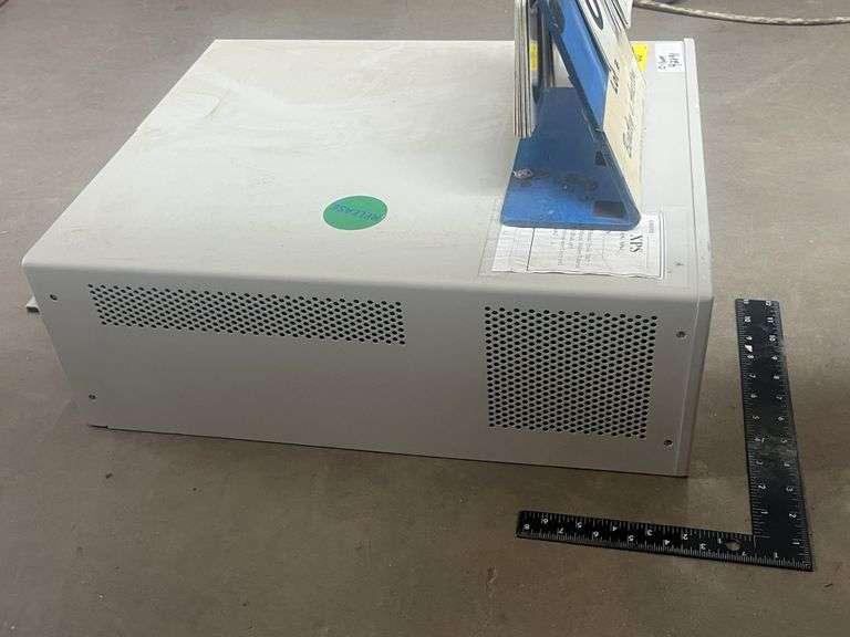 NEWPORT UNIVERSAL MOTION CONTROLLER/ DRIVER MODEL XPS Bentley