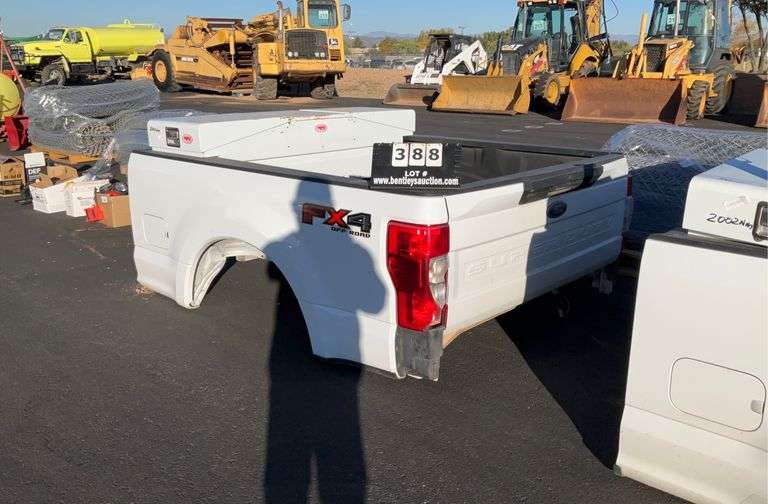 2020 + FORD F250 SWB TAKE OFF PICKUP BED W/ RKI TOOLBOX, RECEIVER HITCH BUMPER Bentley