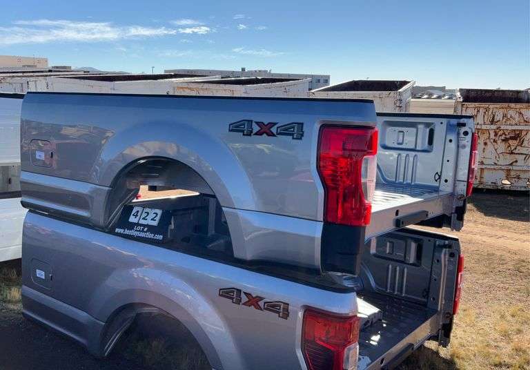 2020 + FORD F250 LWB PICKUP TAKEOFF PICKUP BED W/ TAILGATE Bentley