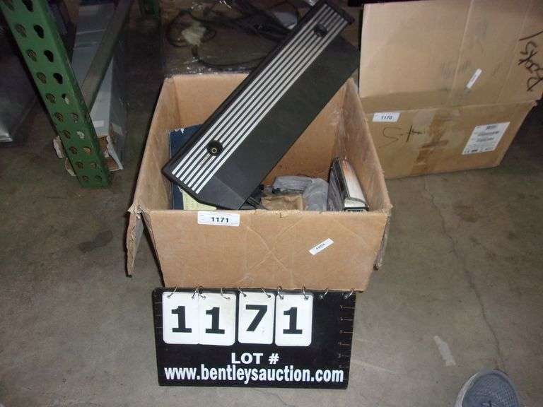 BOX 942004 VOLVO FUEL PUMP, FUEL SYSTEM REPAIR KIT, BOLTS & SCREWS