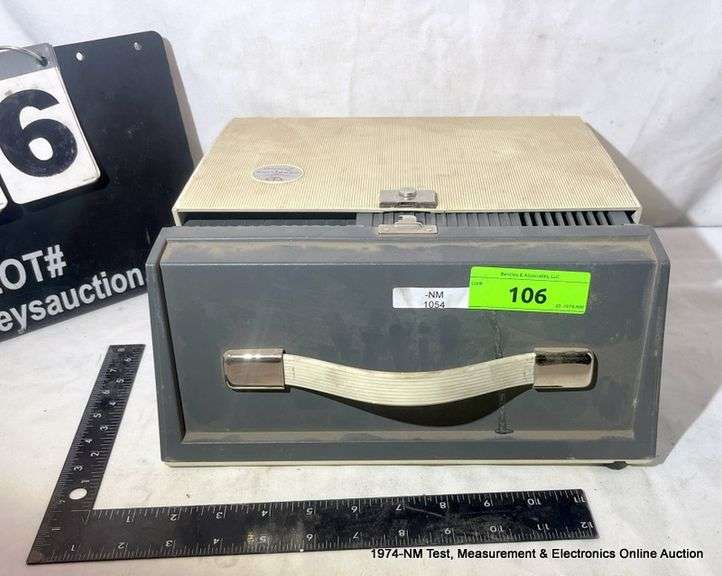 CRESTLINE DELUXE PROJECTOR Bentley & Associates, LLC