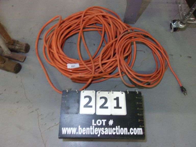 LOT (2) MEDIUM & HEAVY DUTY EXTENSION CORDS Bentley & Associates, LLC