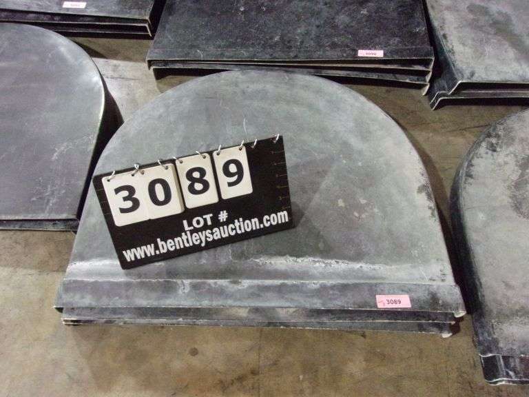 LOT (3) RUBBERMAID TUB LIDS Bentley & Associates, LLC