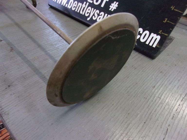 STEERING WHEEL HOLDER Bentley & Associates, LLC