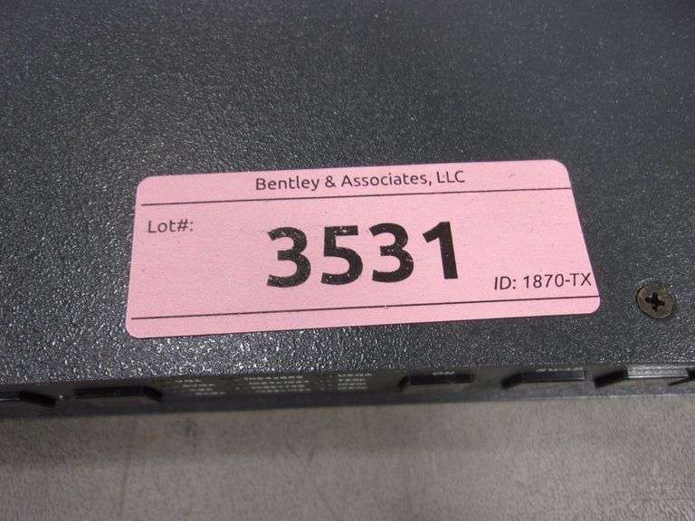 EXTRON IN1508 SEALING PRESENTATION SWITCH Bentley & Associates, LLC