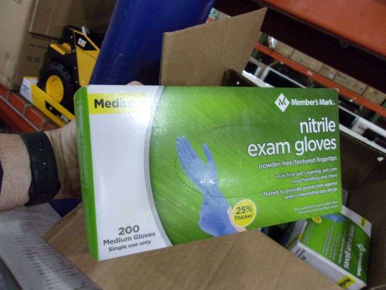 MEMBER'S MARK NITRILE EXAM GLOVES (200 PACK) Bentley & Associates, LLC