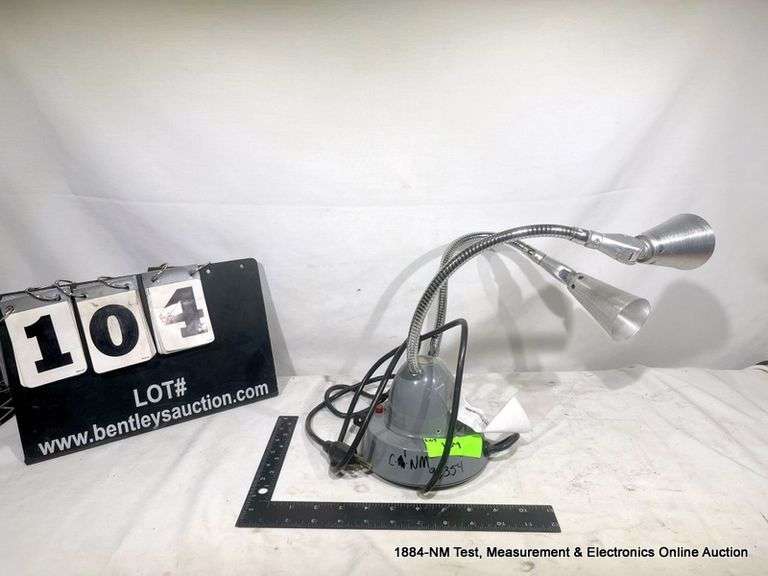 SI DYNALUME DUAL CONTROL LAMP Bentley & Associates, LLC