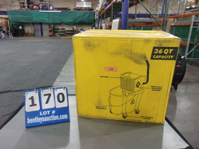 MEMBER'S MARK 36 QT YELLOW MOP BUCKET W/ SIDE PRESS WRINGER Bentley