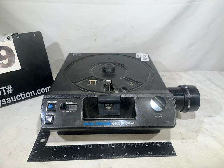 KODAK CAROUSEL 4400 PROJECTOR Bentley & Associates, LLC