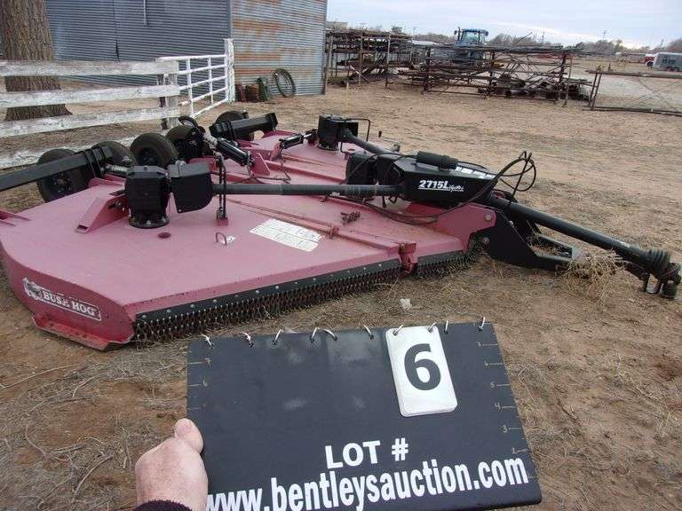 BUSH HOG 2715 LEGEND BATWING MOWER MODEL 12715, S/N 1201813
