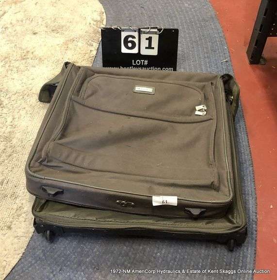 METROPOLIS LUGGAGE Bentley & Associates, LLC