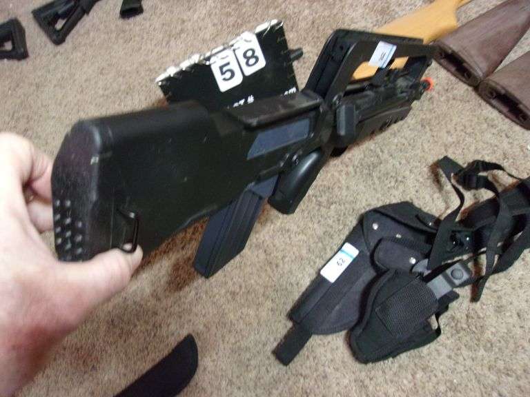 FAMAS 6MMF1 BB GUN Bentley & Associates, LLC