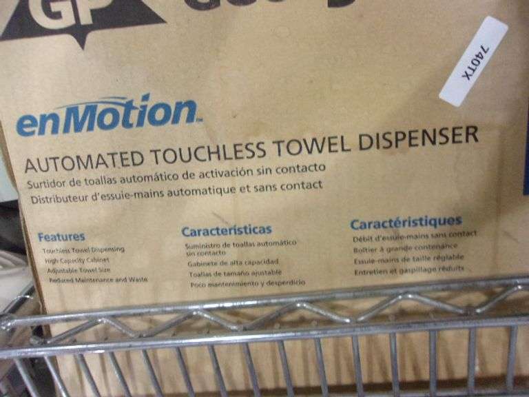 MOTION ACTIVATED PAPER TOWEL DISPENSER Bentley