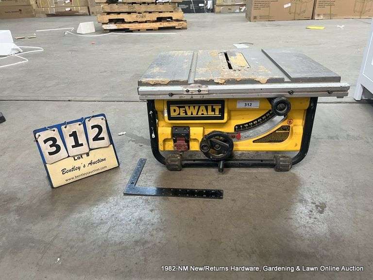 DEWALT DWE 7480 TABLE SAW 10" USED, MISSING PARTS Bentley