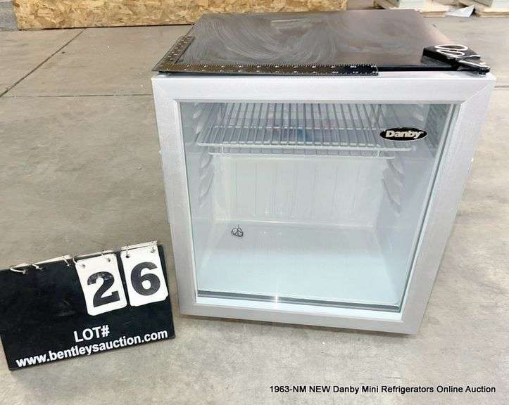 DANBY COMMERCIAL MINI REFRIGERATOR DAG016A1BDB USED, AS IS Bentley