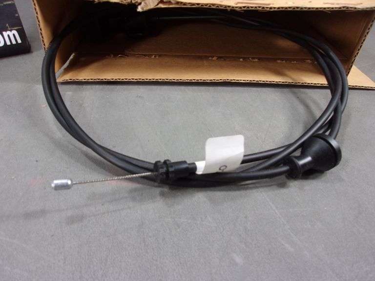 GM 15769412 HOOD LATCH RELEASE CABLE Bentley & Associates, LLC