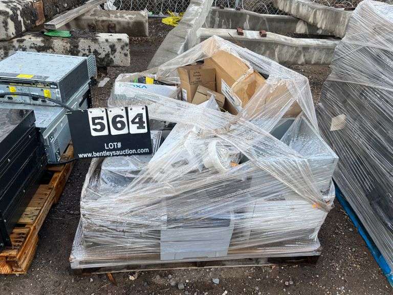 PALLET ELECTRONICS, HARDWARE USED, AS IS Bentley & Associates, LLC