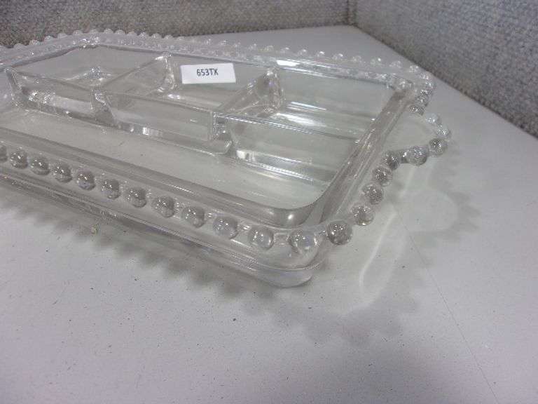 ROUND PRESSED GLASS SERVING PLATE & DIVIDED SERVING TRAY Bentley