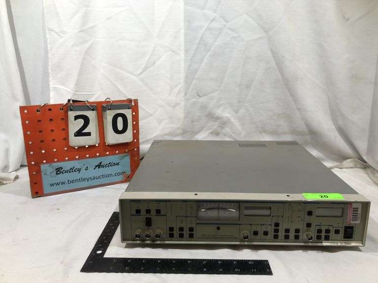 SRS SR510 LOCK-IN AMPLIFIER - Bentley & Associates, LLC