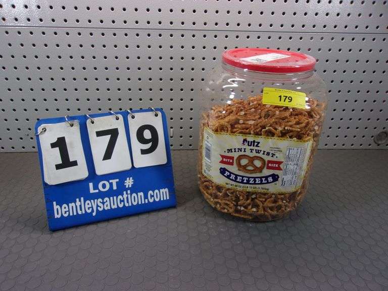 UTZ LARGE PLASTIC JAR OF PRETZELS Bentley & Associates, LLC