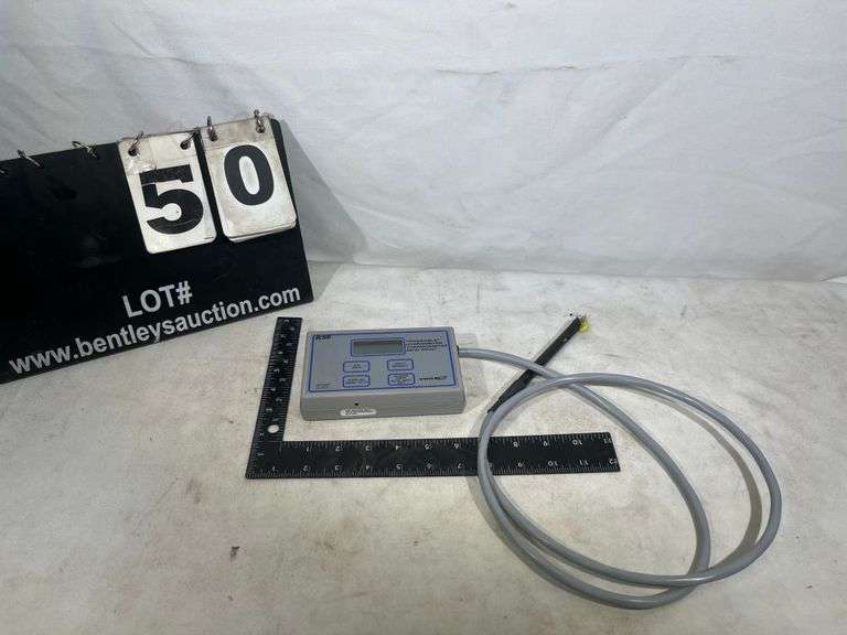 VWR TRACEABLE HYGROMETER THERMOMETER DEW POINT Bentley & Associates, LLC