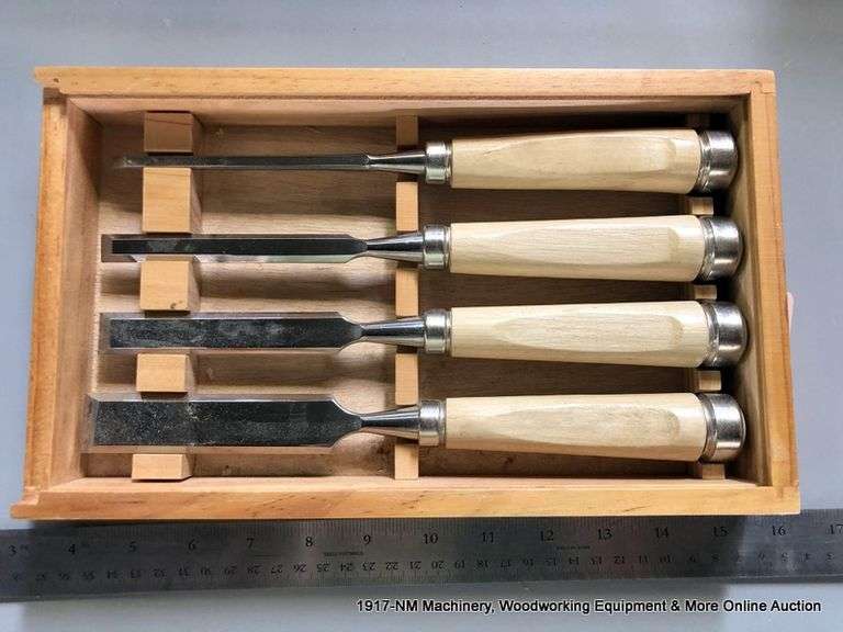 WOOD CHISEL SET Bentley & Associates, LLC