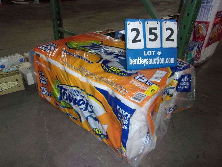 MEMBER'S MARK PAPER TOWELS (15 ROLLS) Bentley & Associates, LLC