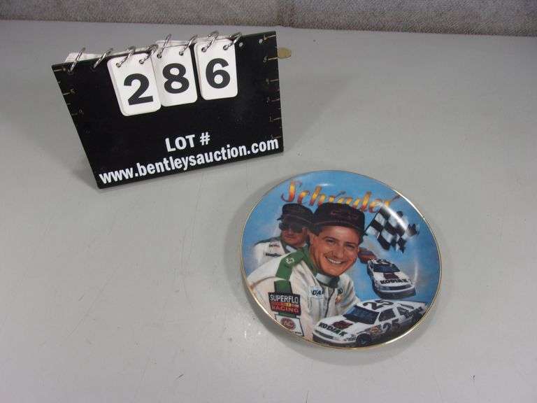 MEMORY LANE COLLECTIBLES KENNY SCHRADER PLATE (285 OF 25,000