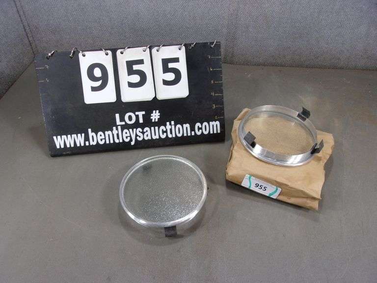 LOT (4) LIGHT FIXTURE LENSES Bentley & Associates, LLC