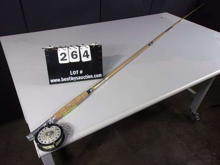 MARTIN TUBBY MODEL NO. 3017 8 FT FLY FISHING ROD WITH REEL Bentley