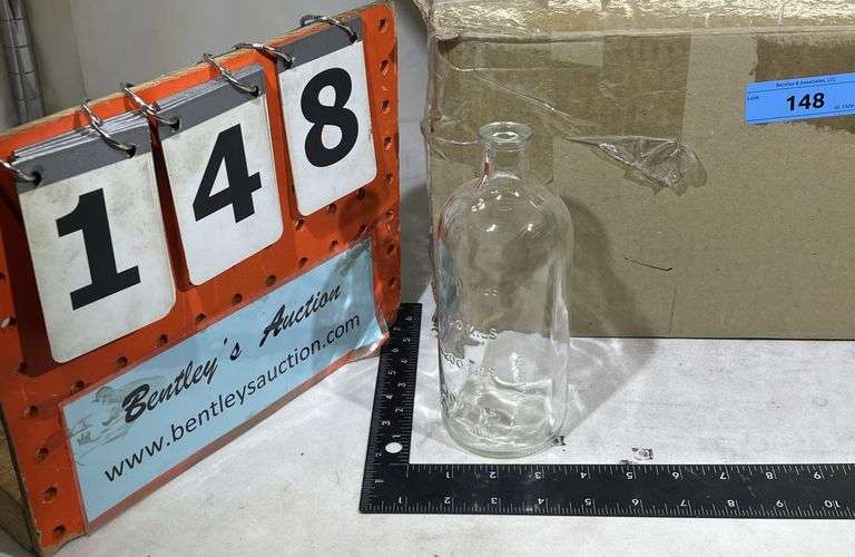 BOX GLASS LAB BOTTLES Bentley & Associates, LLC