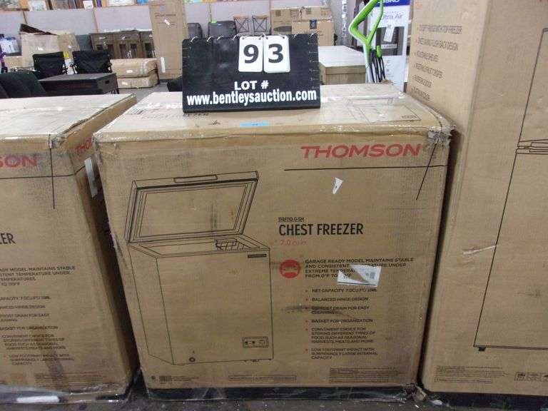 THOMSON CHEST FREEZER, 7.0 CU. FT. MODEL TFR710GSM Bentley