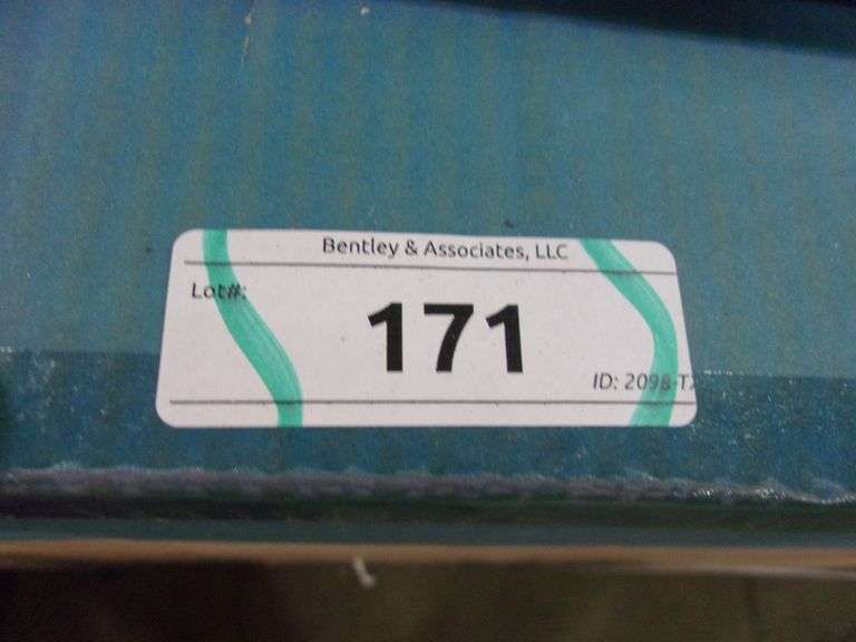 THOMSON 7.0 CU. FT. CHEST FREEZER, MODEL TFRF710FSM Bentley