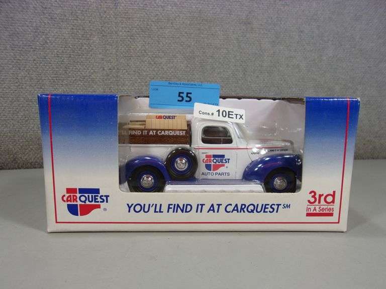 LIBERTY CLASSICS 1940 CARQUEST FORD PICKUP, 125 SCALE DIECAST BANK