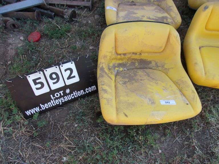 NEW JOHN DEERE REPLACEMENT TRACTOR SEAT, MODEL 23837B Bentley & Associates, LLC