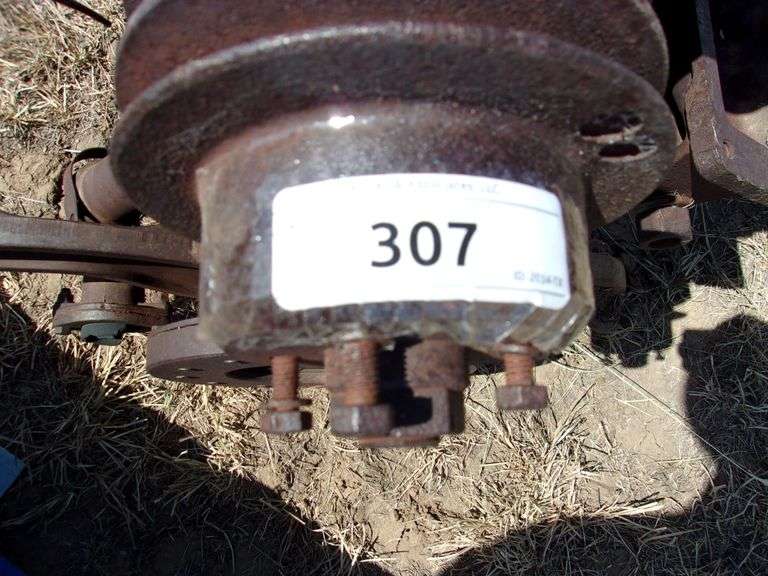 GMC TRUCK ENGINE & TRANSMISSION BLOCK 2191762 STRAIGHT 6 Bentley