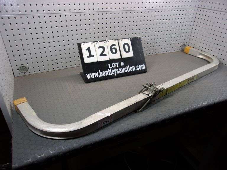 WALL BRACE FOR EXTENSION LADDER Bentley & Associates, LLC