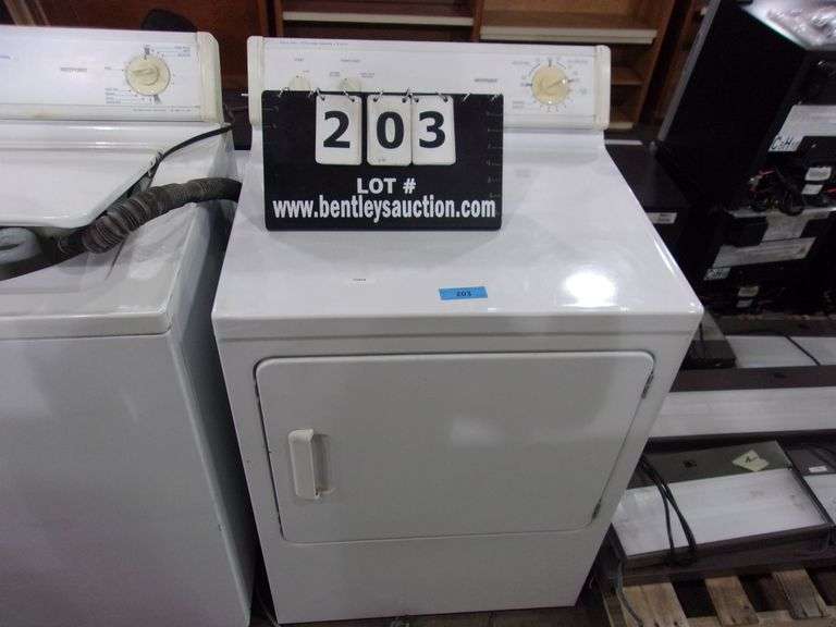 HOTPOINT HEAVY DUTY EXTRA LARGE CAPACITY 5 CYCLE DRYER Bentley