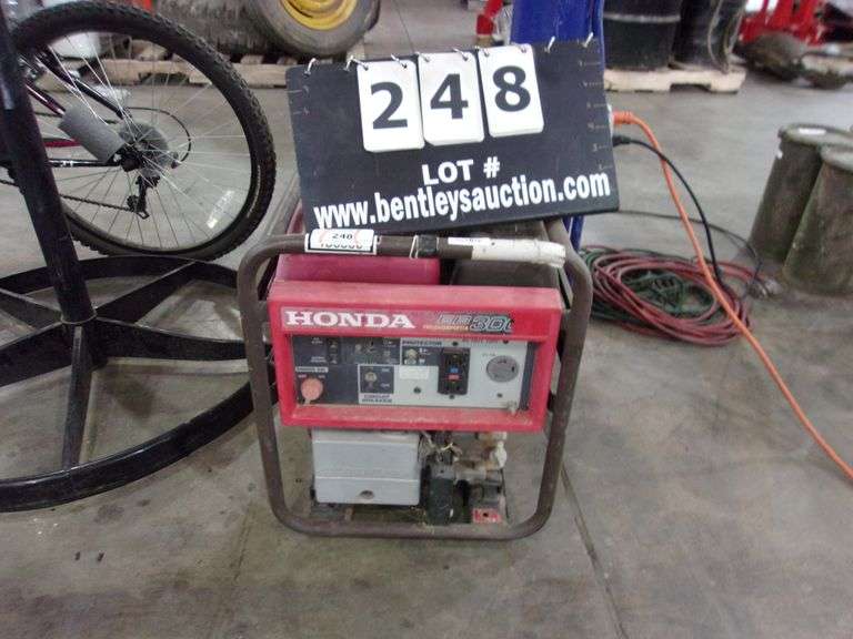 HONDA EB3000 CYCLOCONVERTER GENERATOR GAS POWERED Bentley