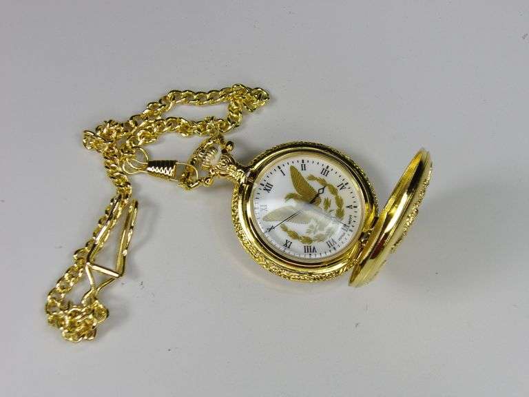 JAPAN MOVT GOLD PLATED EAGLE & STAR POCKET WATCH W/ CHAIN Bentley