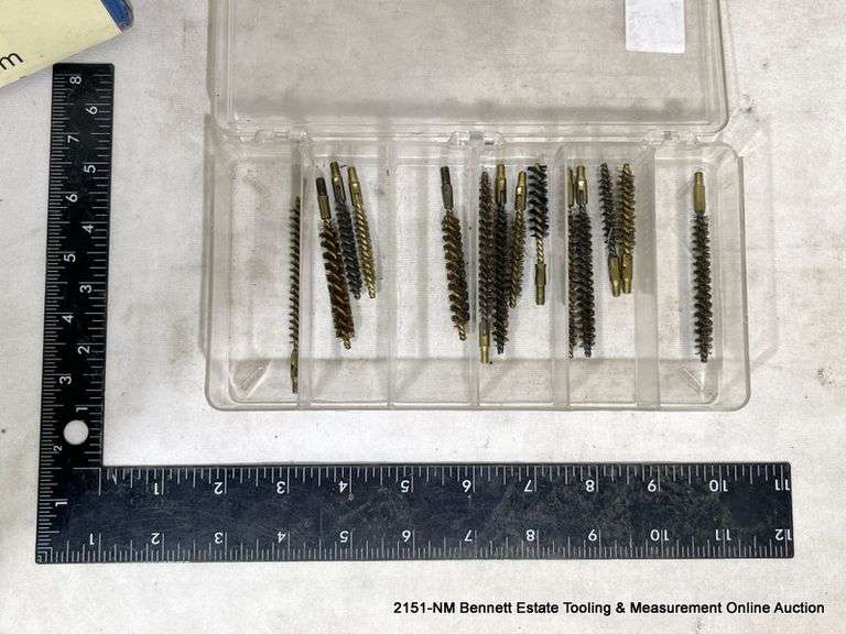 CASE ASSORTED SIZE GUN BORE BRUSHES Bentley & Associates, LLC