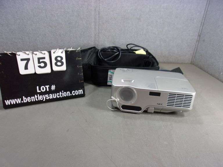 Vidéoprojecteur NEC NP40 – D'occasion, En Bon état De Marche