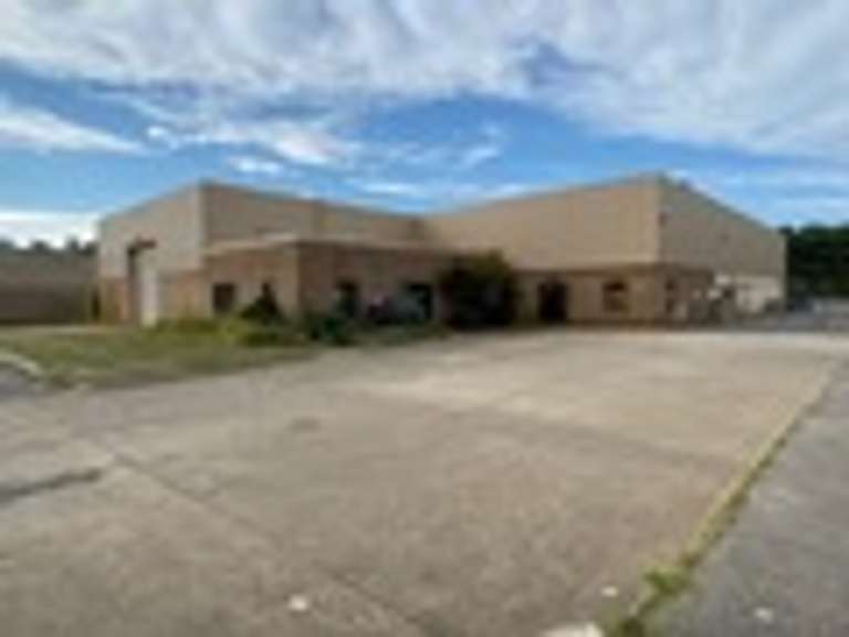 Commercial Real Estate Opportunity! 20,000 SF Industrial Manufacturing Bldg Complex w/Office Space, Boardman, OH