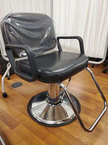 Complete Salon Cosmetology, Study Tables/Chairs, Office, Fixtures/Equipment Surplus from TCTC, Warren, OH
